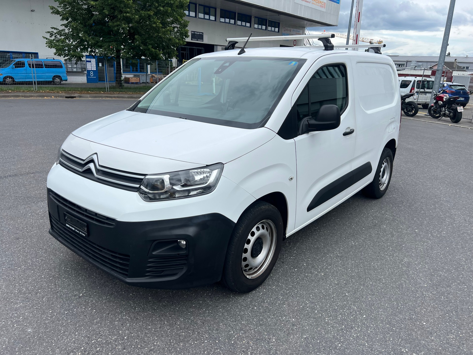 CITROEN Berlingo Van 1.5 Blue HDi 130 s/s Worker 1000kg-image-0