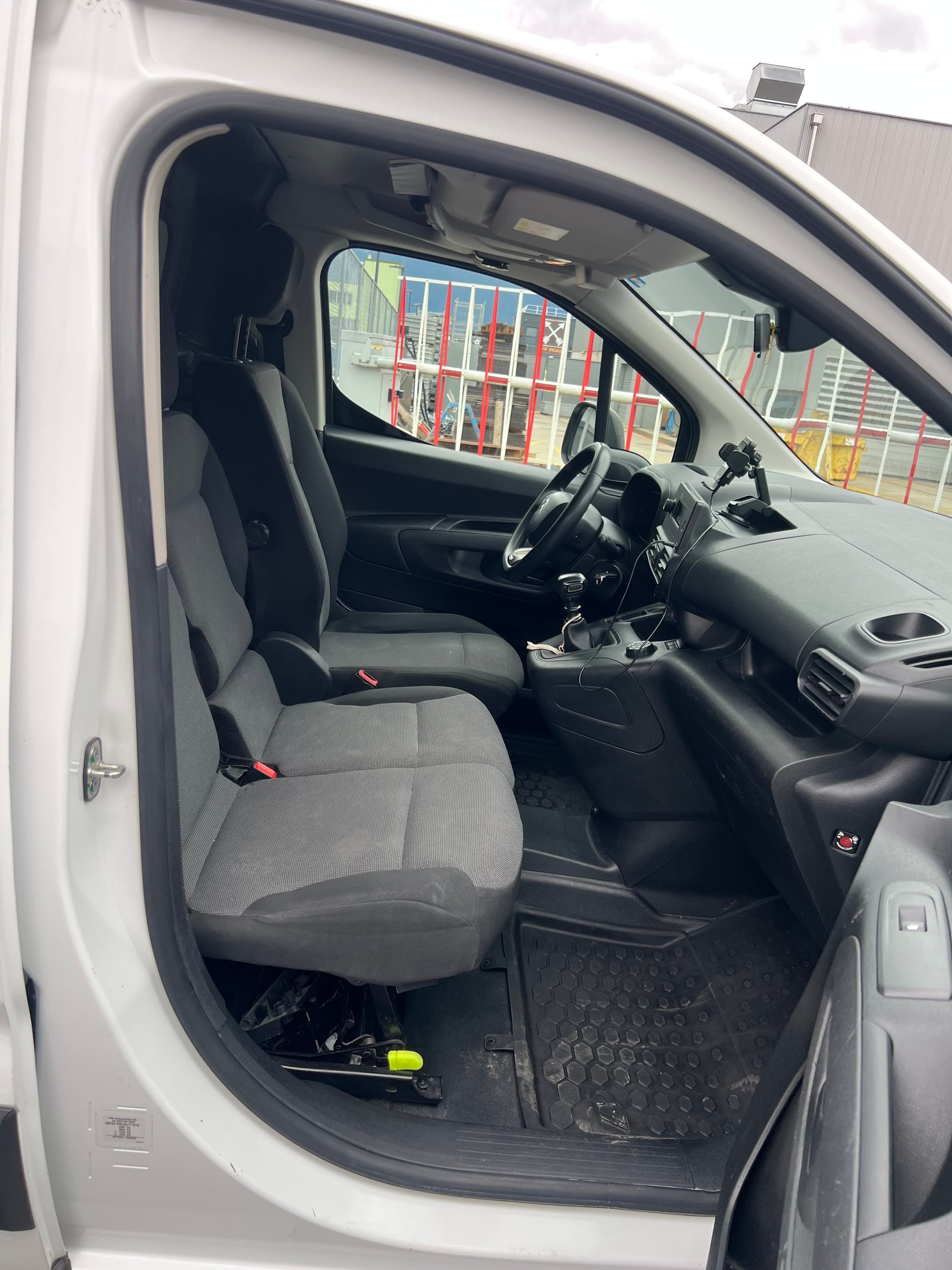 CITROEN Berlingo Van 1.5 Blue HDi 130 s/s Worker 1000kg-image-12
