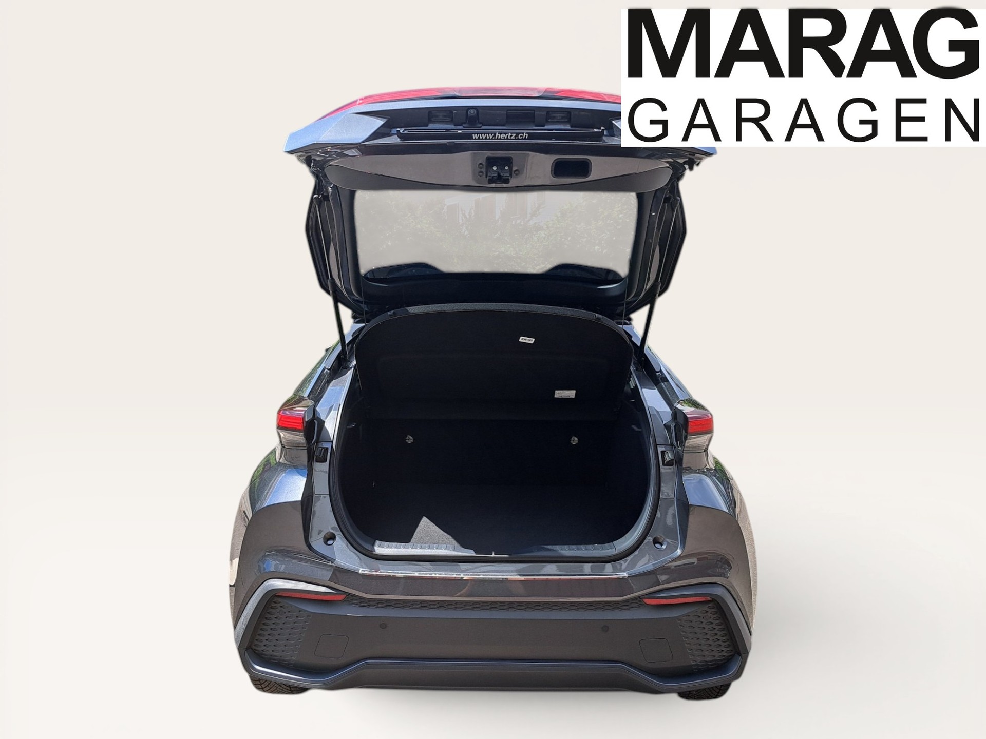 TOYOTA C-HR 2.0 PHEV CVT Swiss Edition-image-7