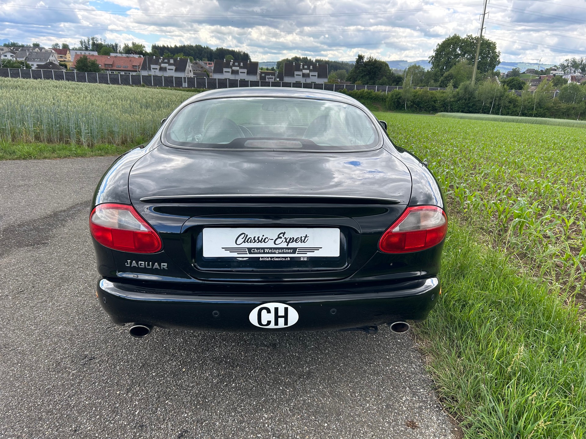 JAGUAR XKR S/C-image-3