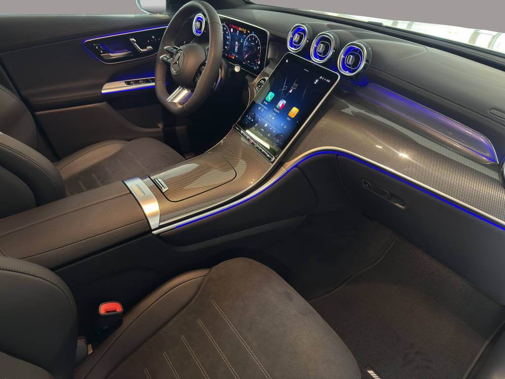 MERCEDES-BENZ GLC 200 AMG Line 4matic Coupé-image-9