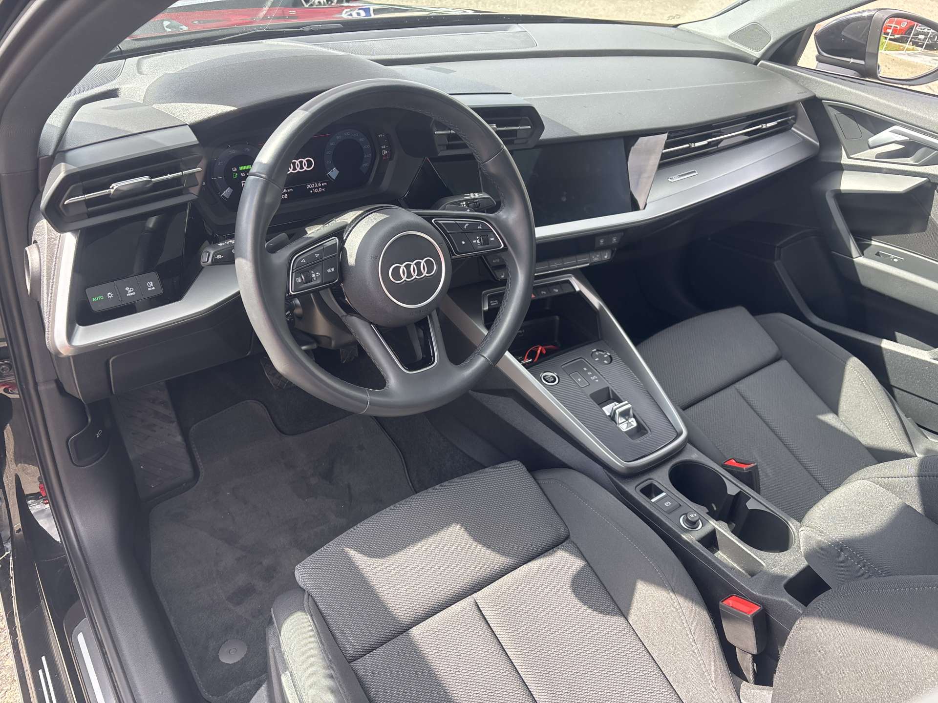 AUDI A3 Sportback 40 TFSI e Advanced 204PS S-Tronic Automat-image-5
