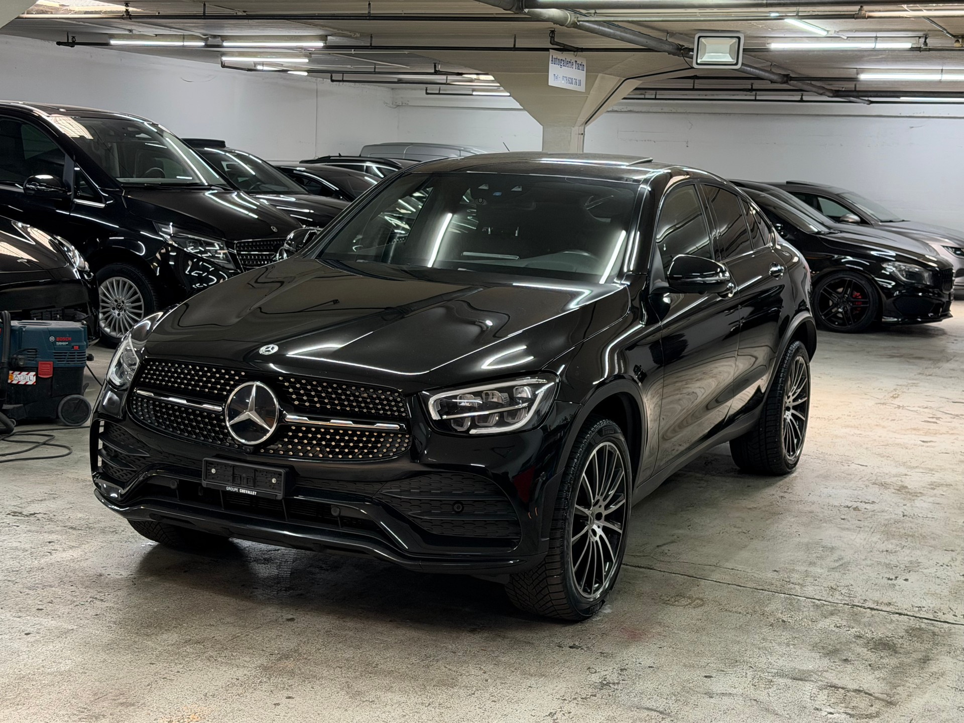 MERCEDES-BENZ GLC Coupé 300 e AMG Line 9G-Tronic-image-6