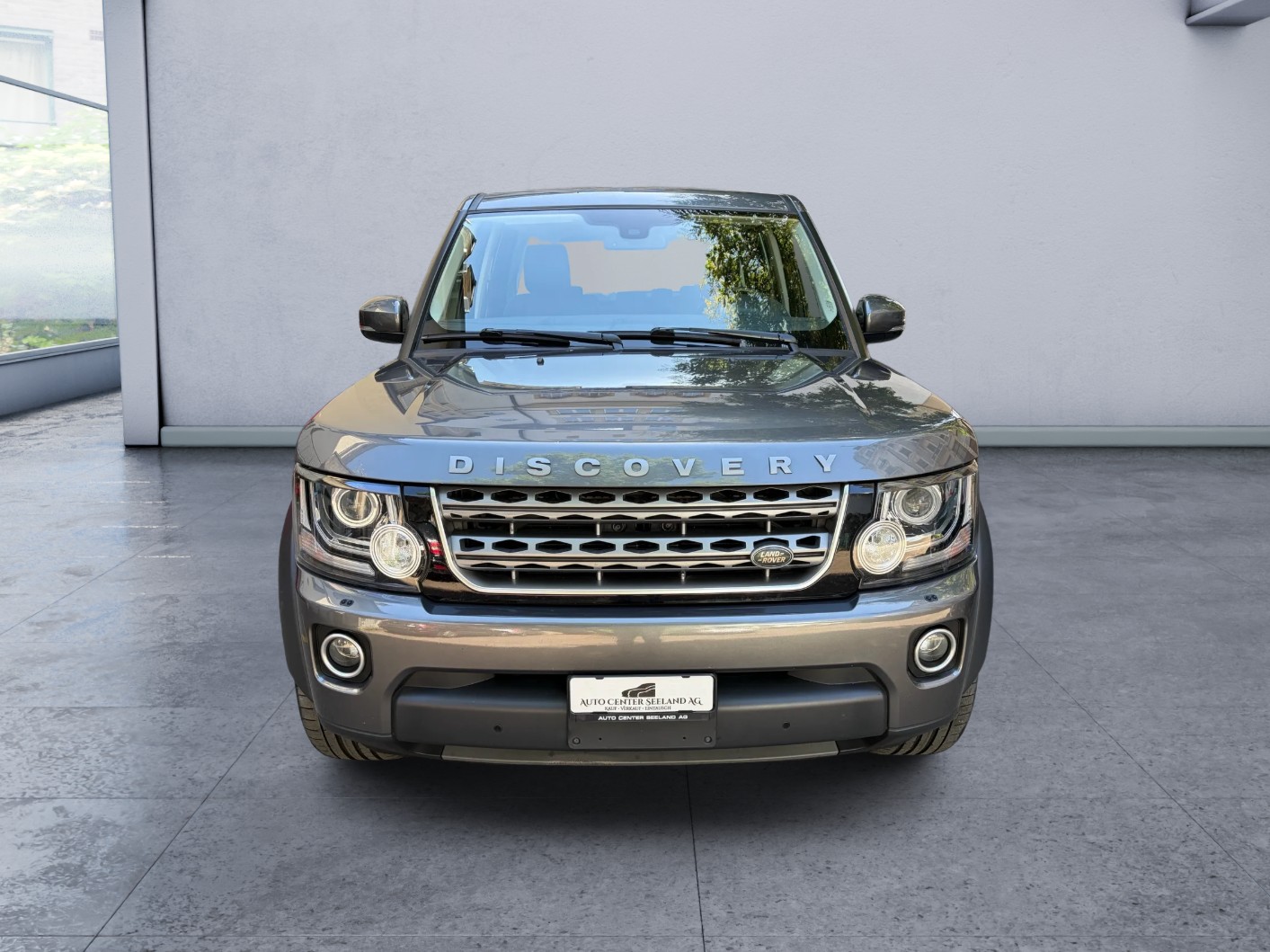 LAND ROVER Discovery 3.0 TDV6 HSE Automatic-image-0
