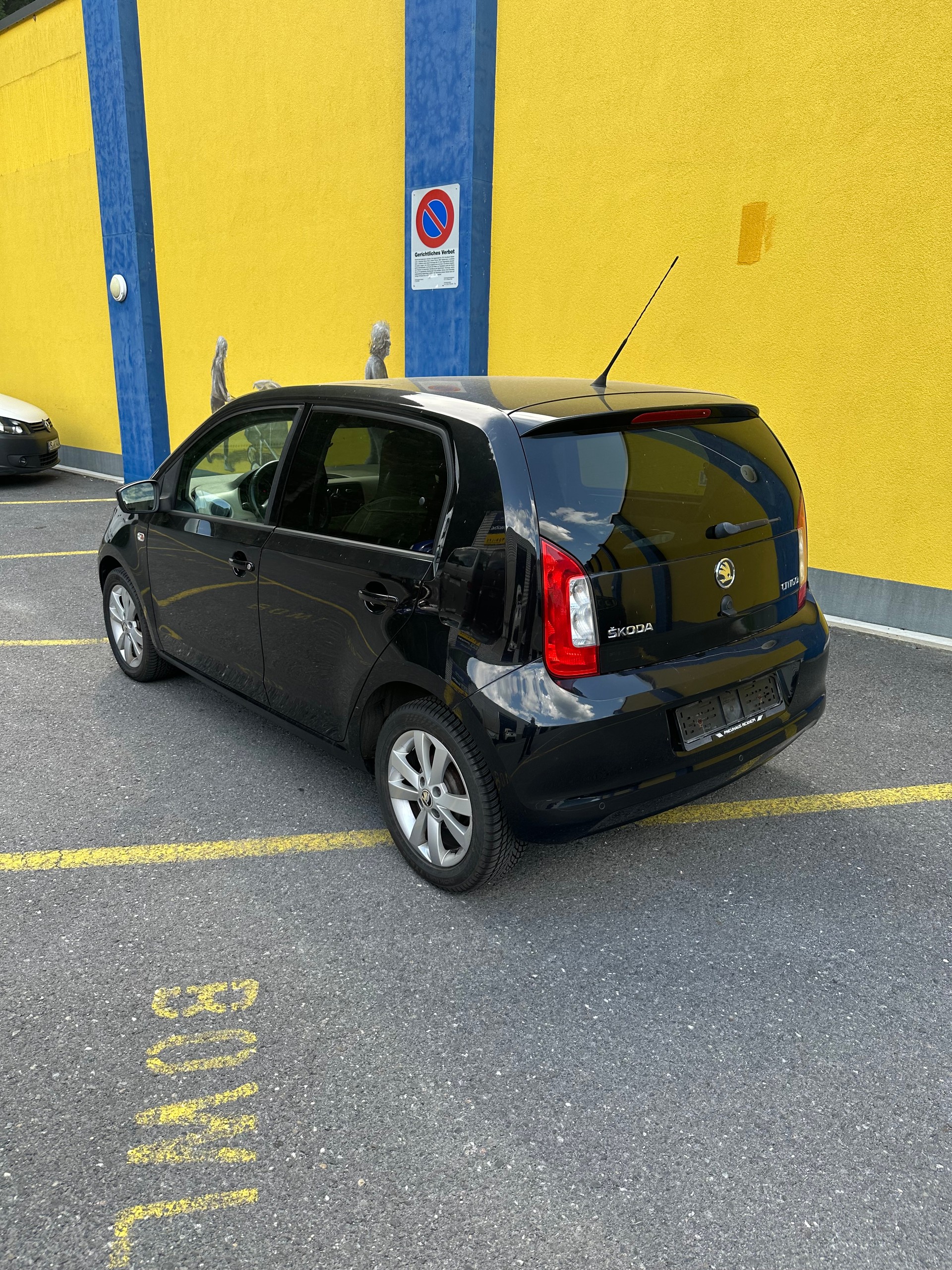 SKODA Citigo 1.0 Active ASG-image-2
