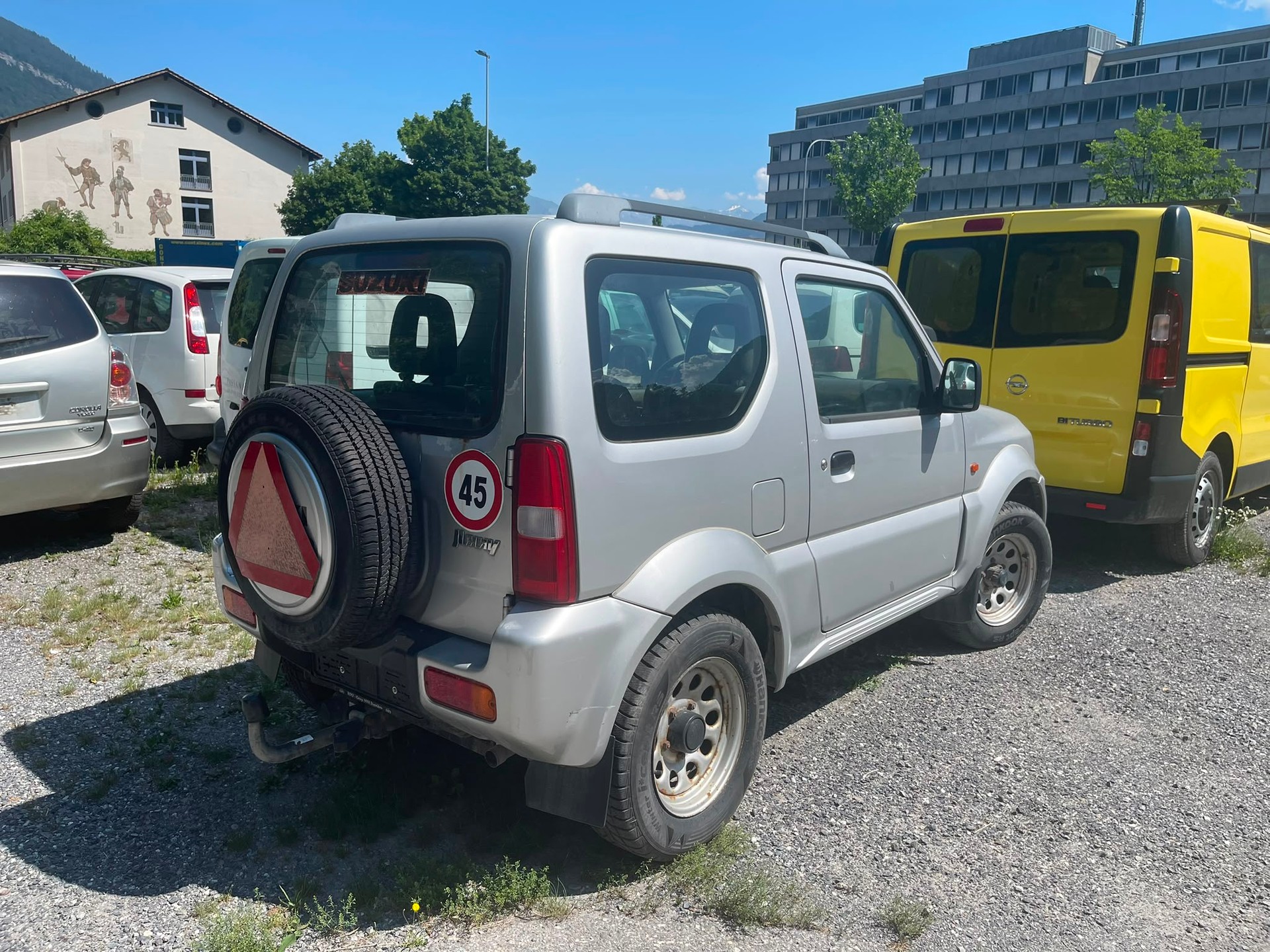 SUZUKI Jimny 1.3 16V JLX-image-4