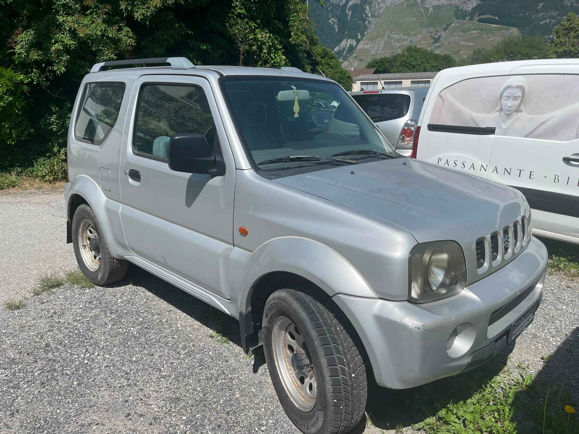 SUZUKI Jimny 1.3 16V JLX-image-0