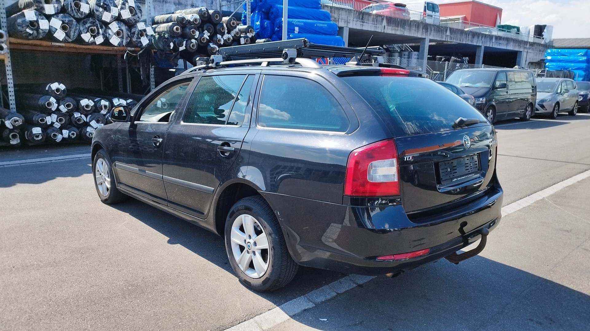 SKODA Octavia Combi 2.0 TDI Elegance DSG-image-7
