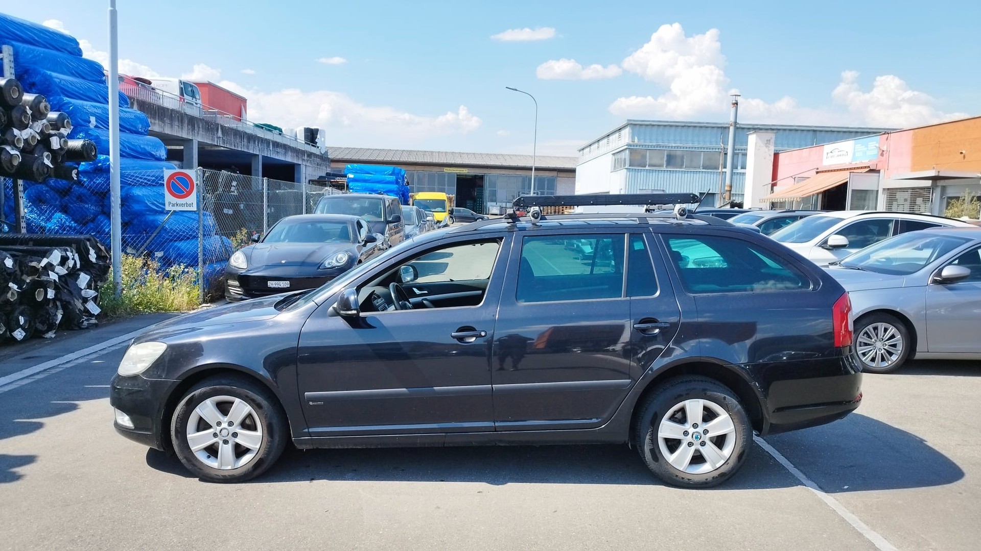 SKODA Octavia Combi 2.0 TDI Elegance DSG-image-1