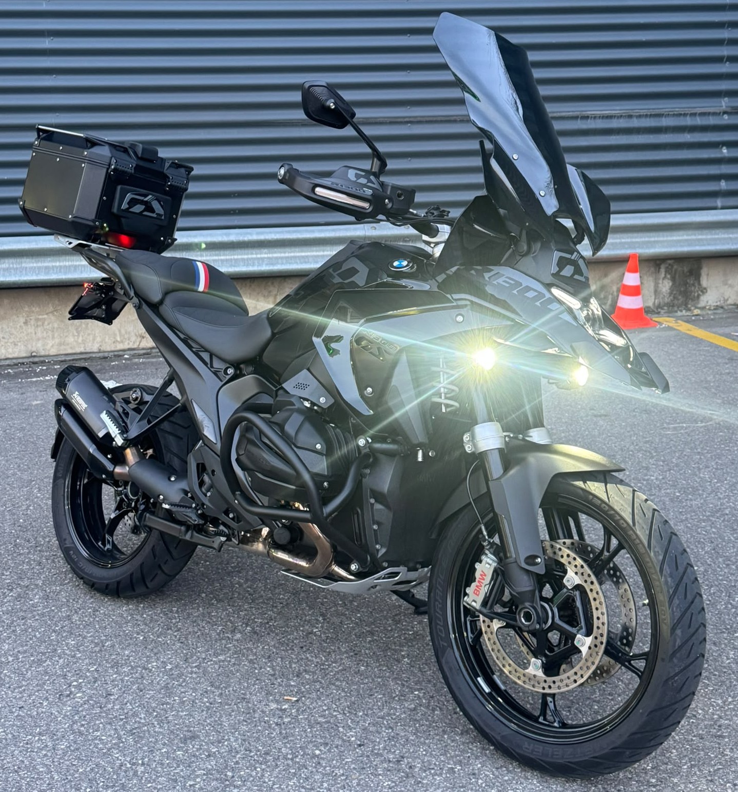 BMW R 1300 GS-showroom-element-2