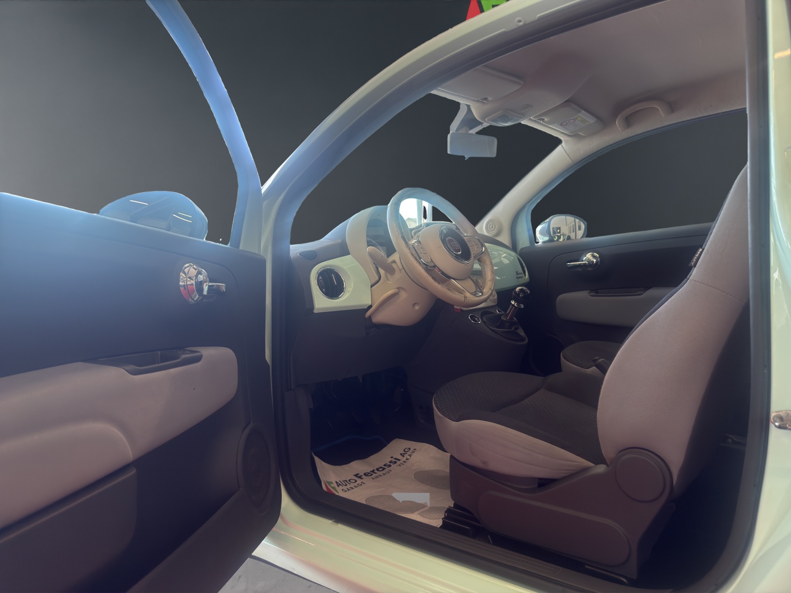 FIAT 500 0.9 Twinair Pop Star-image-22