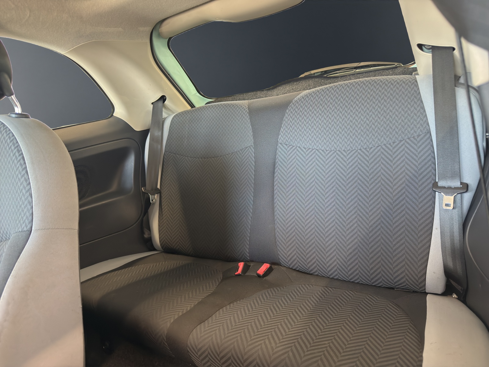 FIAT 500 0.9 Twinair Pop Star-image-12
