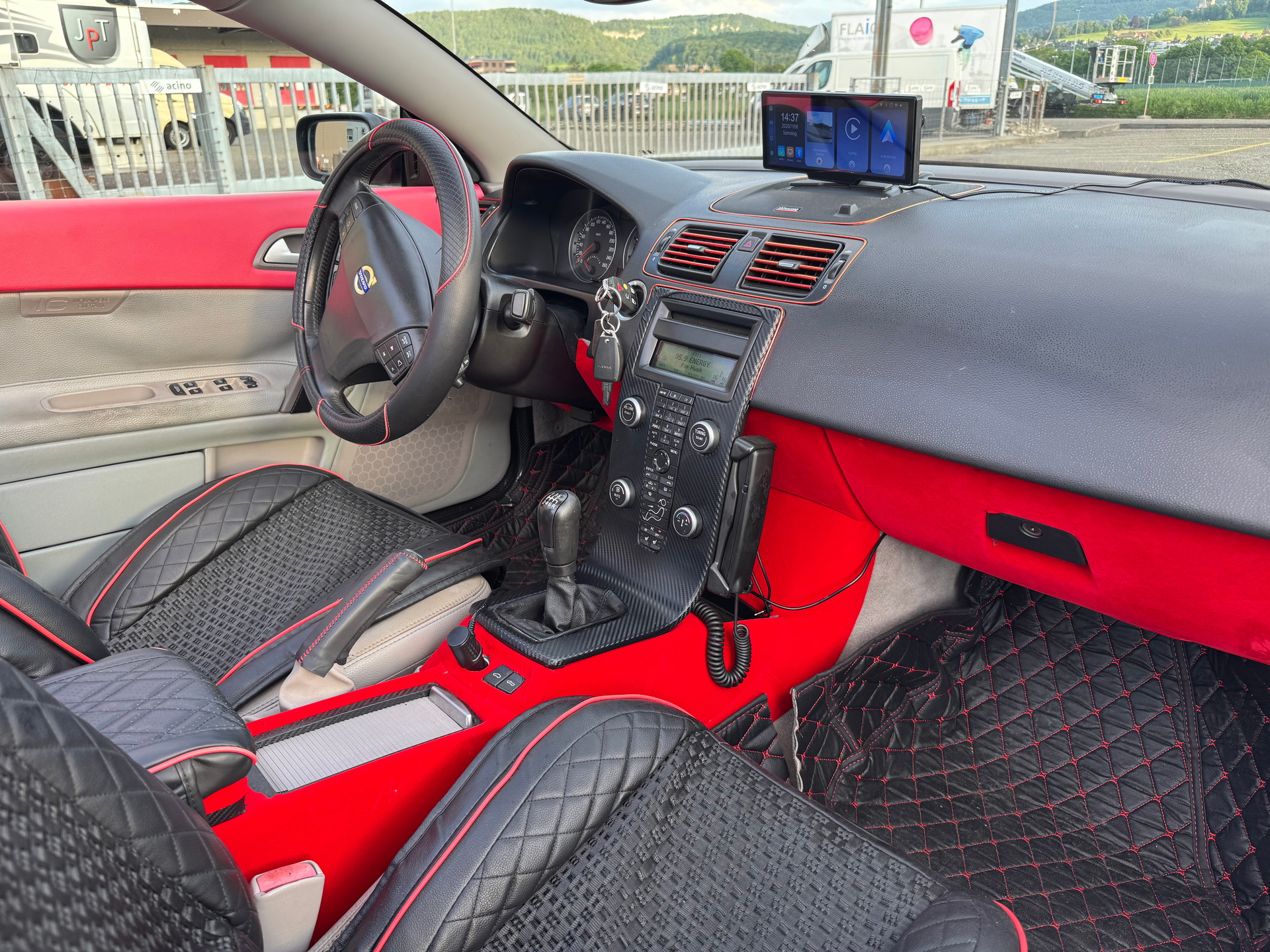 VOLVO C70 T5 Summum-image-12