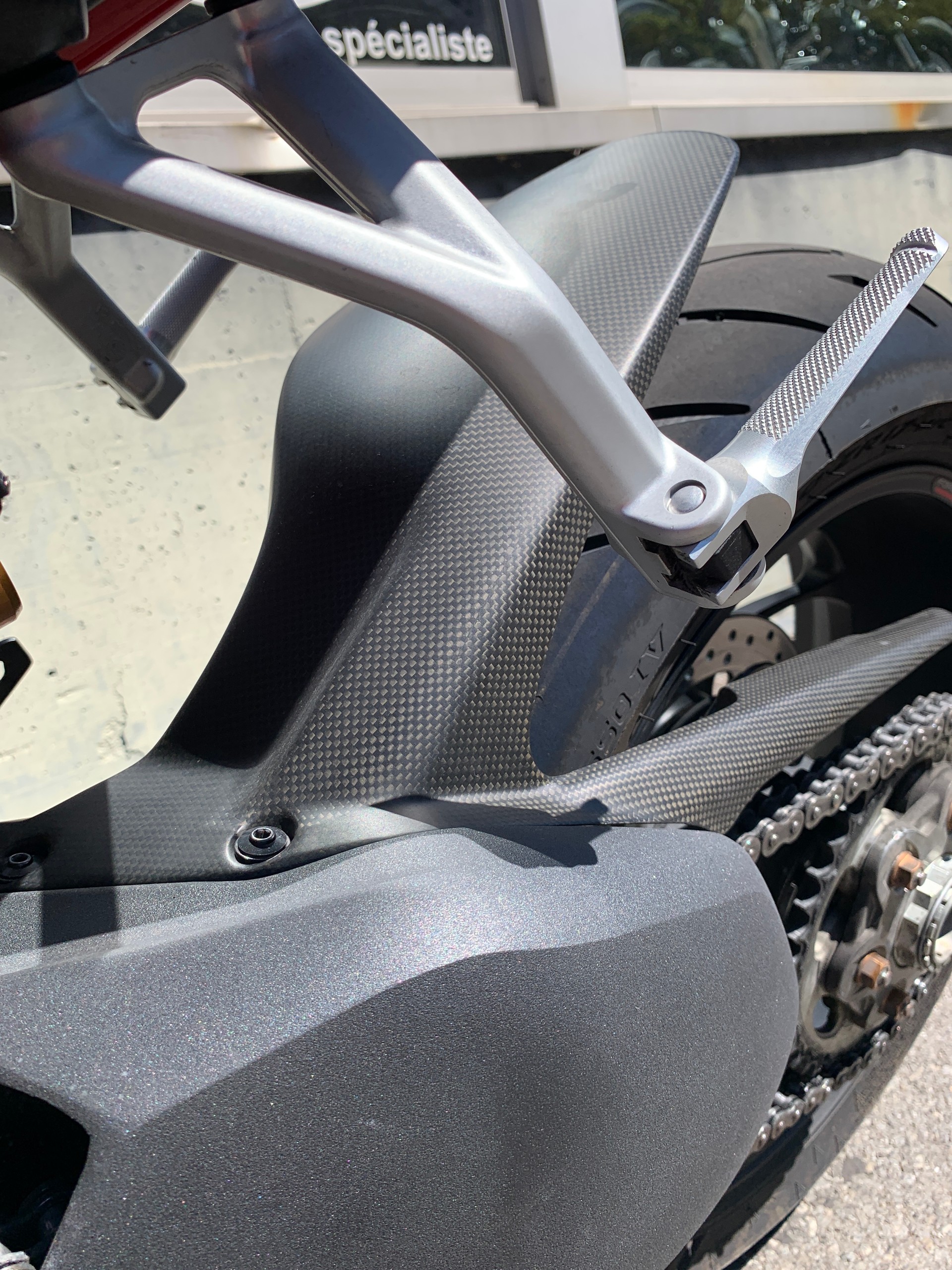 DUCATI Streetfighter V4 S-image-8