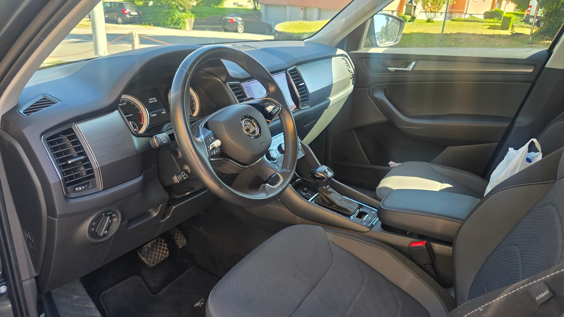 SKODA Kodiaq 2.0 TDI CR Ambition 4x4 DSG-image-9