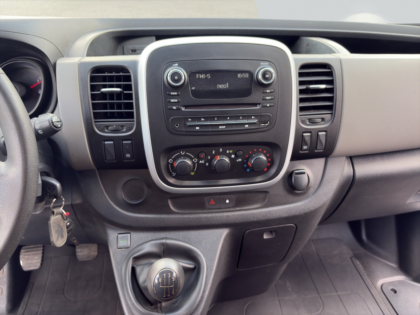 NISSAN NV300 Kaw. 2.9 t L1 H1 1.6 dCi 125 TwinTurbo Pro-image-12