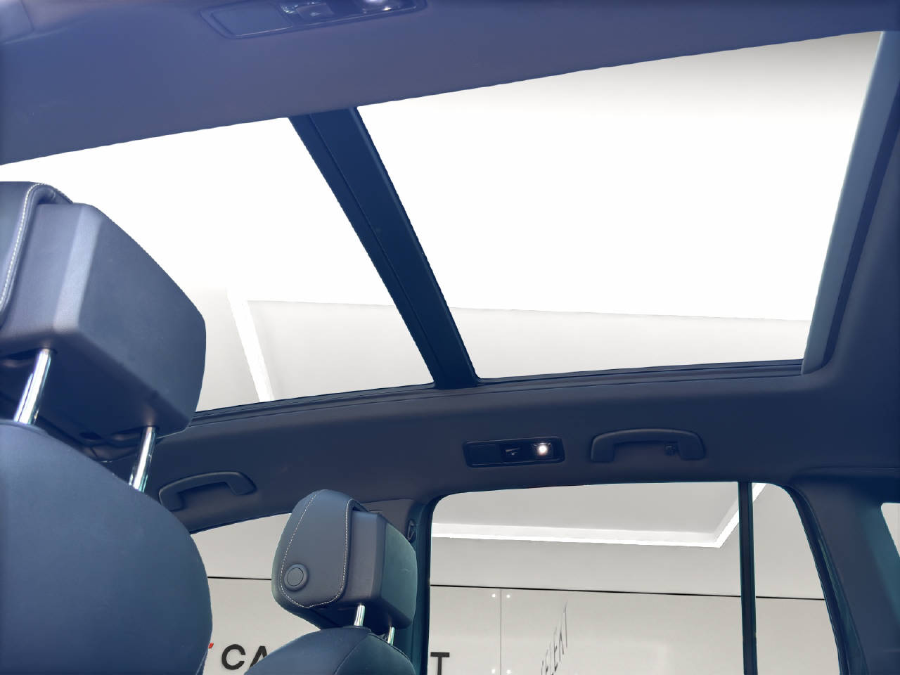 VW Tiguan 2.0 TSI Highline DSG-image-10