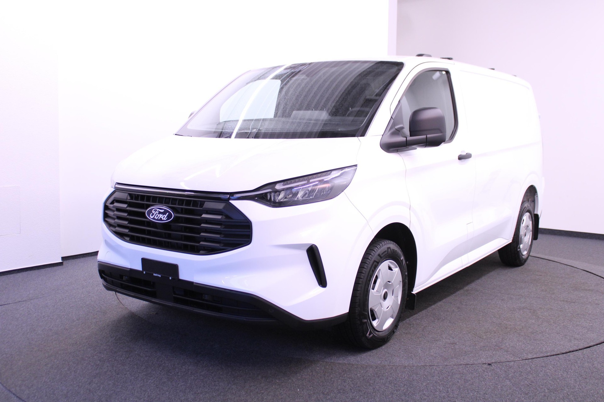 FORD Transit C Van 320 L1 2.0 EcoBlue 136 Trend-image-0