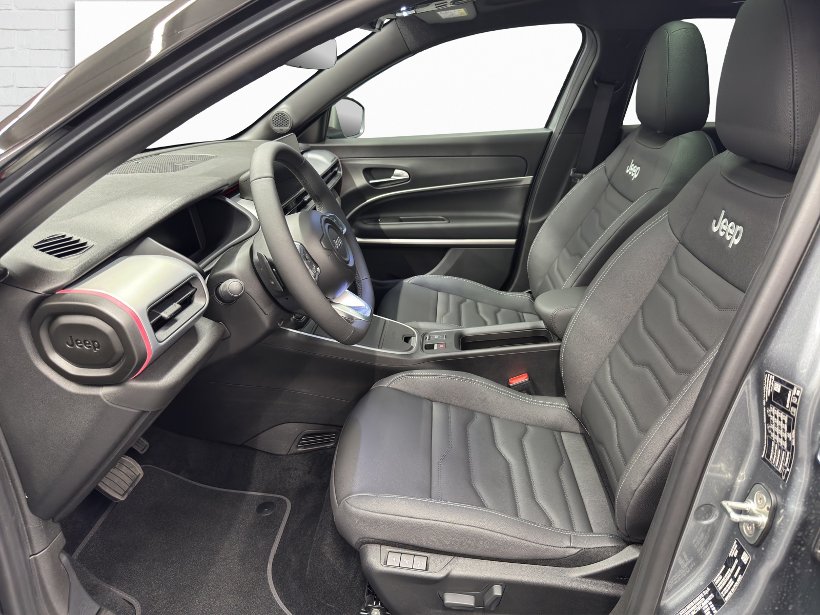 JEEP Avenger 1.2 MHEV Summit & Sky-image-6