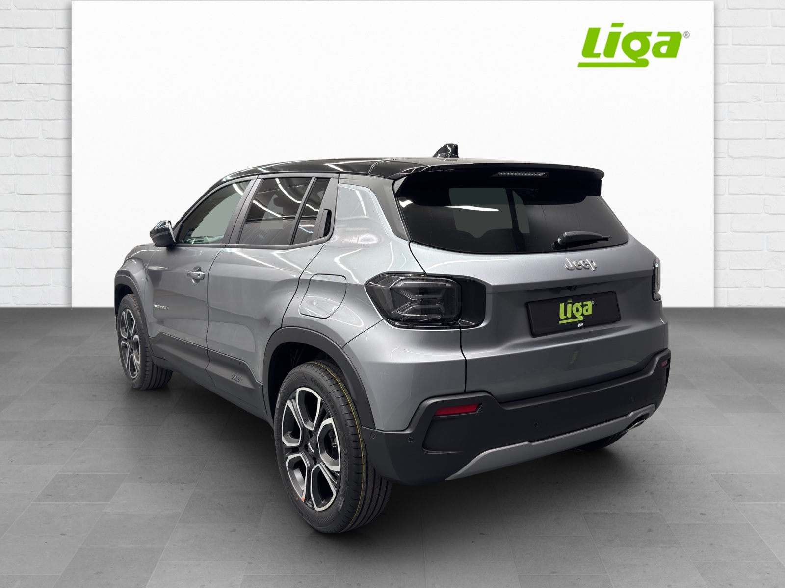 JEEP Avenger 1.2 MHEV Summit & Sky-image-3