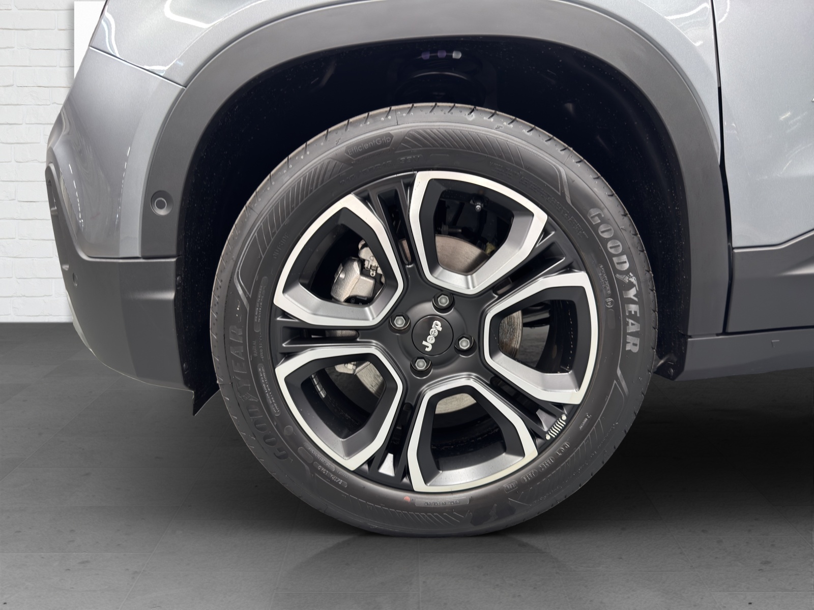 JEEP Avenger 1.2 MHEV Summit & Sky-image-5