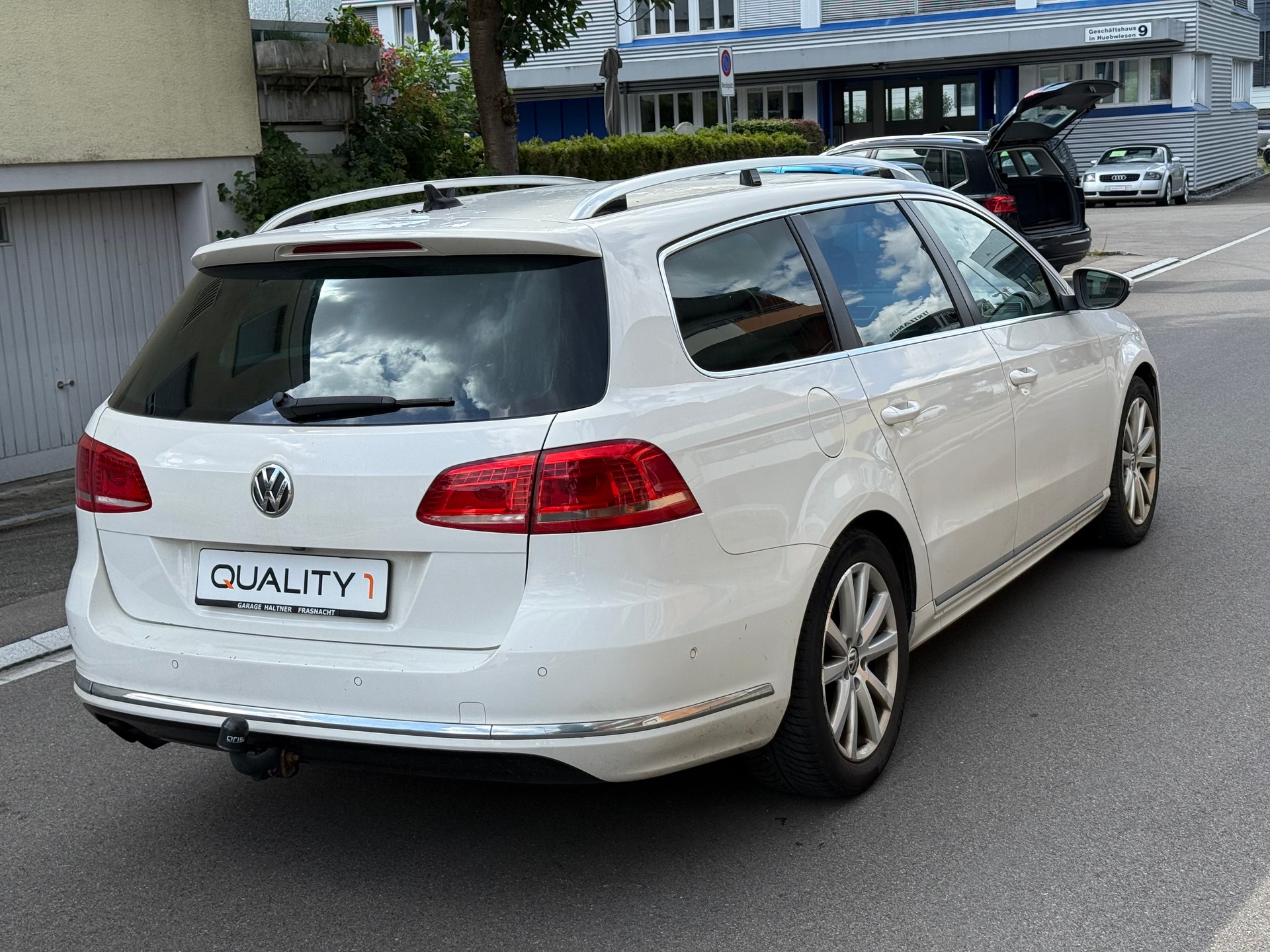 VW Passat Variant 1.4 TSI BMT R-LinDesign DSG-image-3