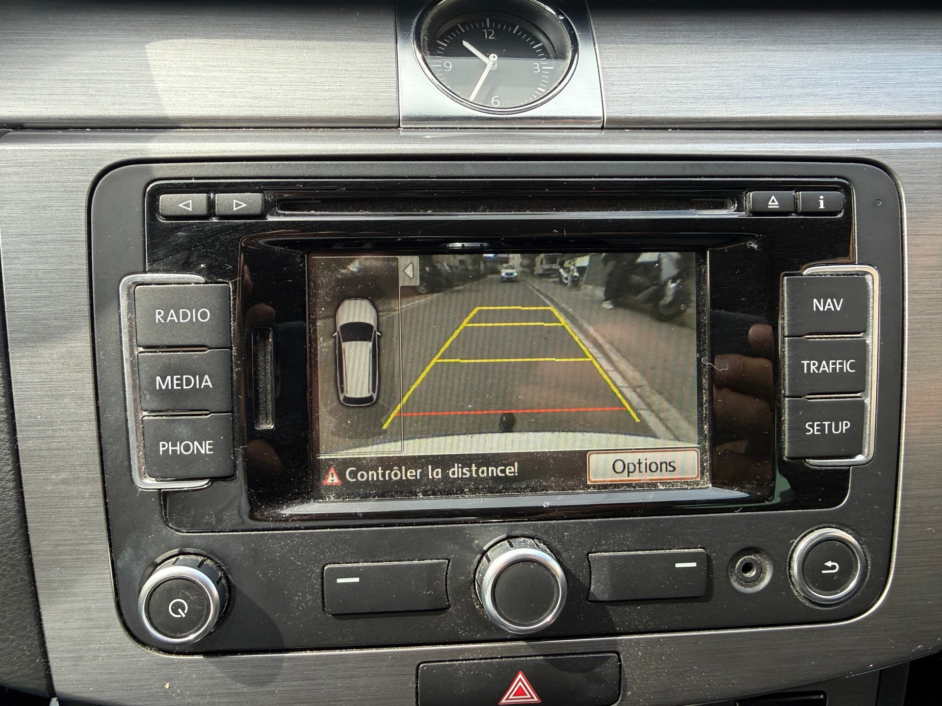 VW Passat Variant 1.4 TSI BMT R-LinDesign DSG-image-10