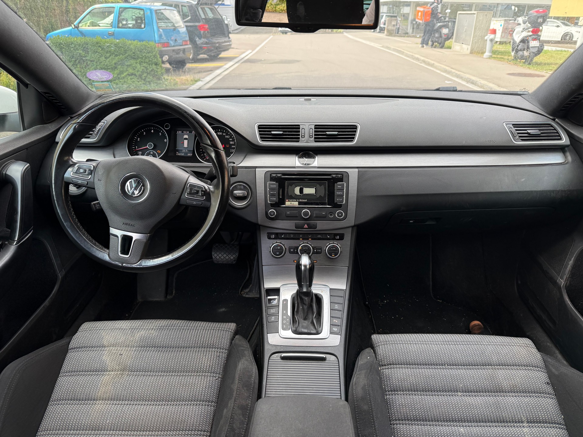 VW Passat Variant 1.4 TSI BMT R-LinDesign DSG-image-7