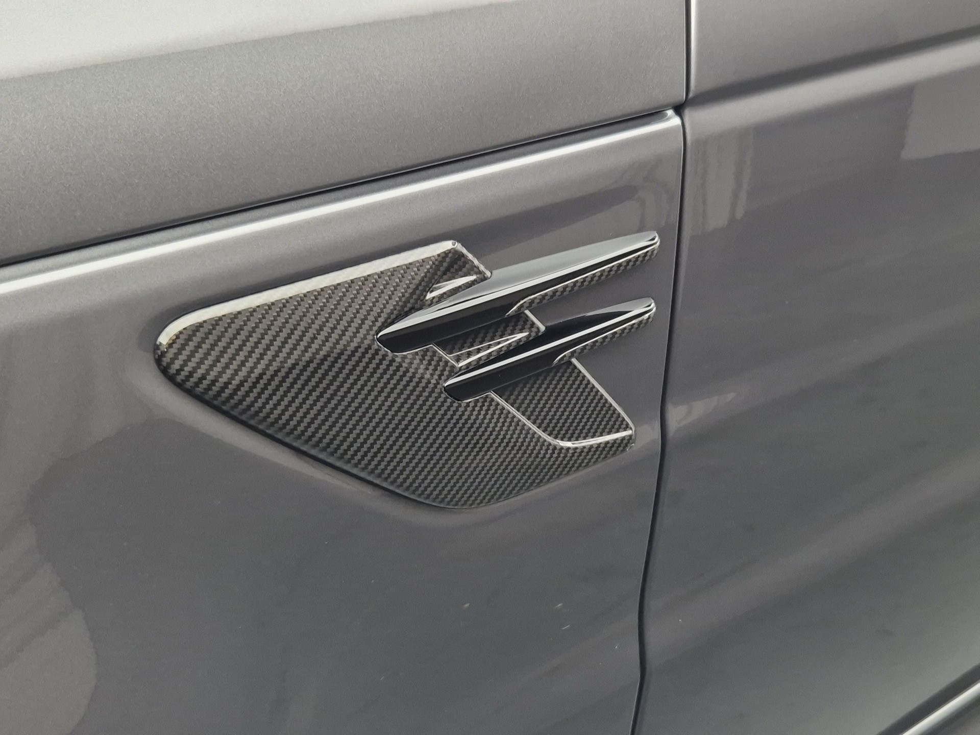 LAND ROVER Range Rover Sport 5.0 V8 SC SVR-image-16