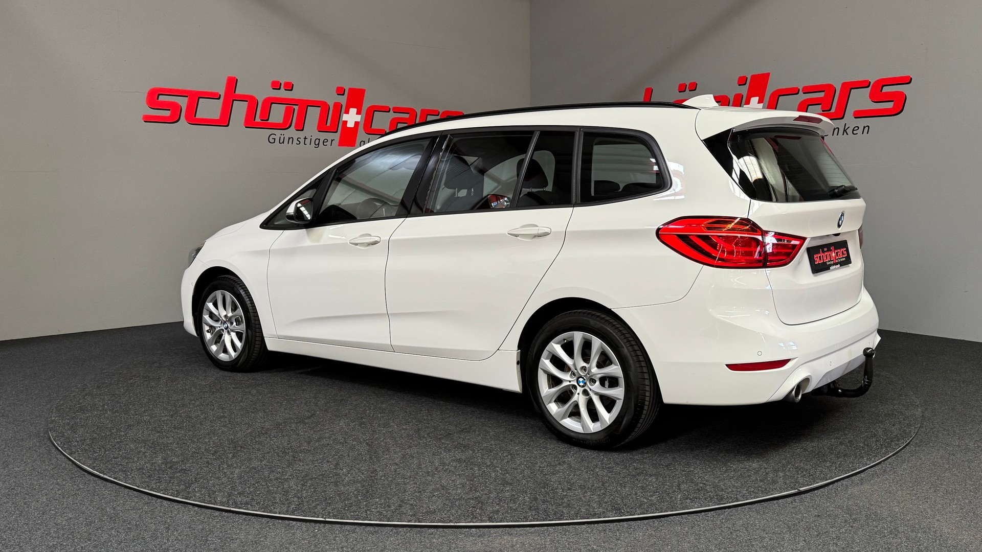 BMW 218d xDrive Gran Tourer Steptronic-image-3