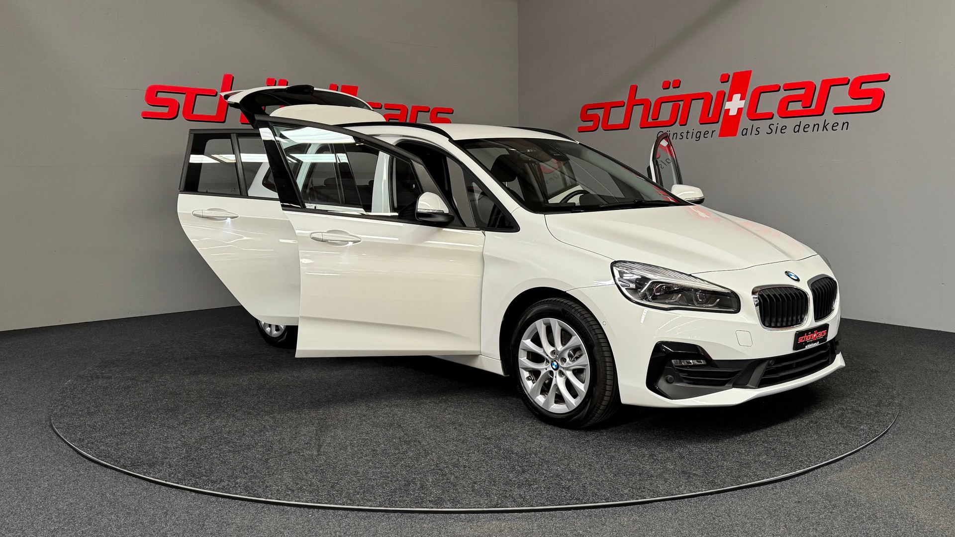 BMW 218d xDrive Gran Tourer Steptronic-image-8