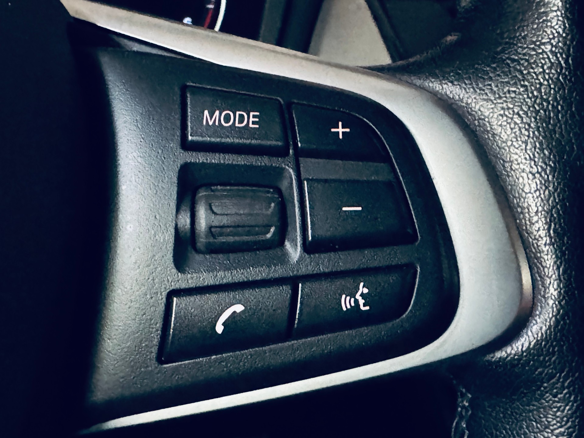 BMW 218d xDrive Gran Tourer Steptronic-image-27