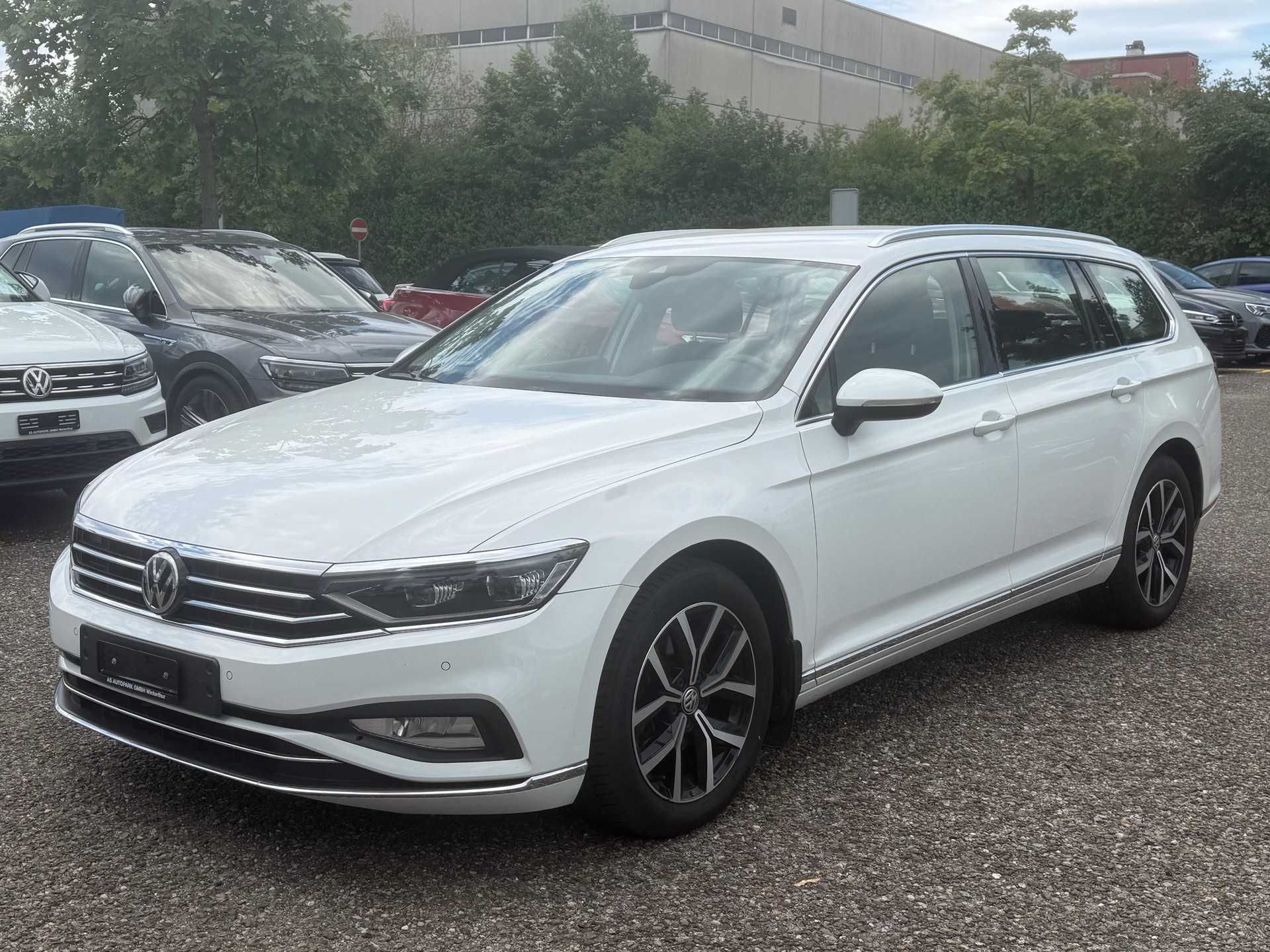 VW Passat 2.0 TDI BMT Elegance 4Motion DSG-image-0