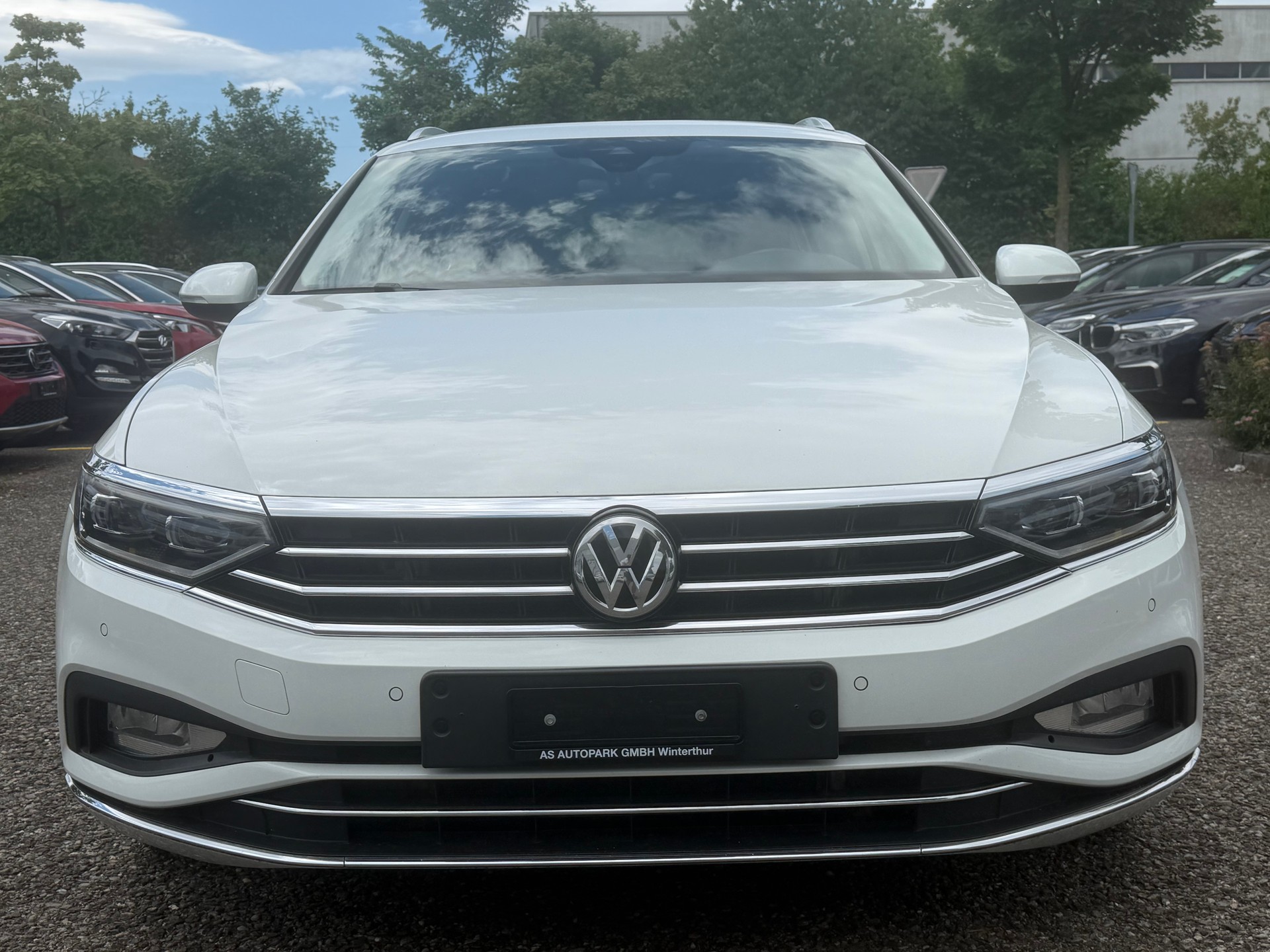 VW Passat 2.0 TDI BMT Elegance 4Motion DSG-image-1