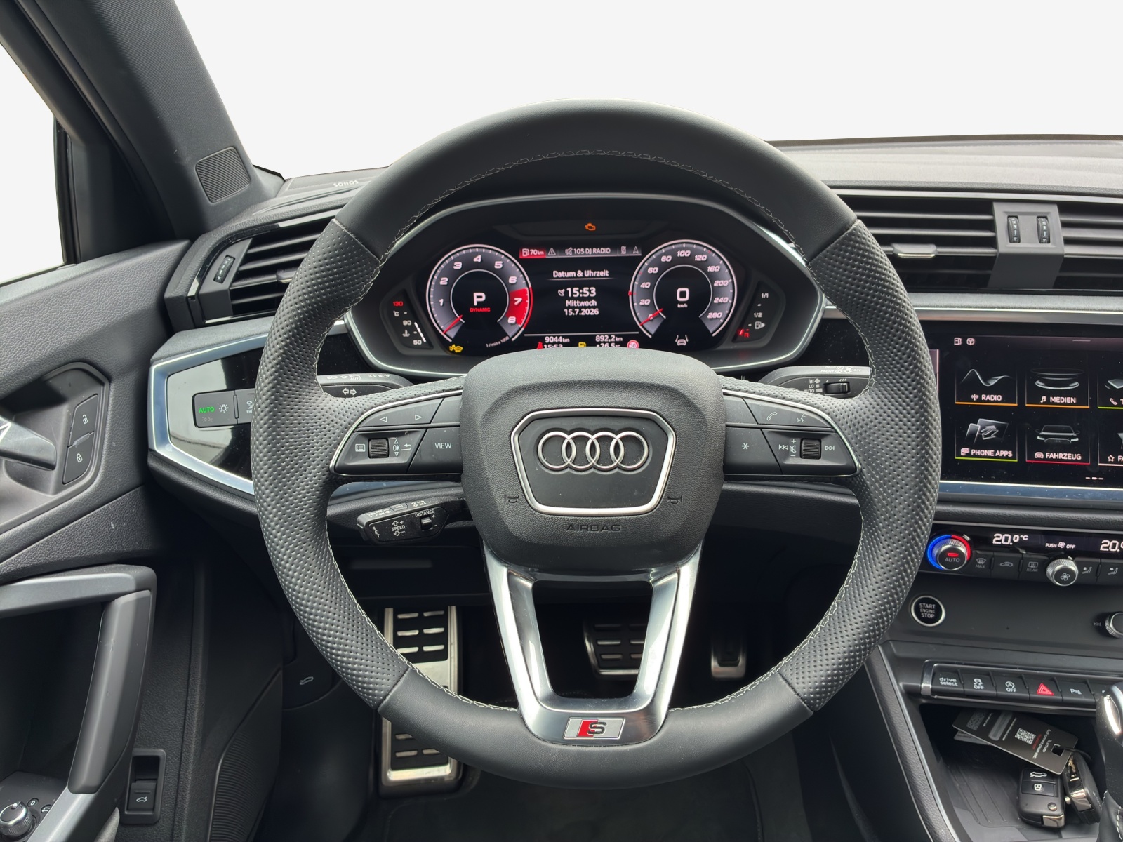 AUDI Q3 35 TFSI S line Attraction S-tronic-image-9