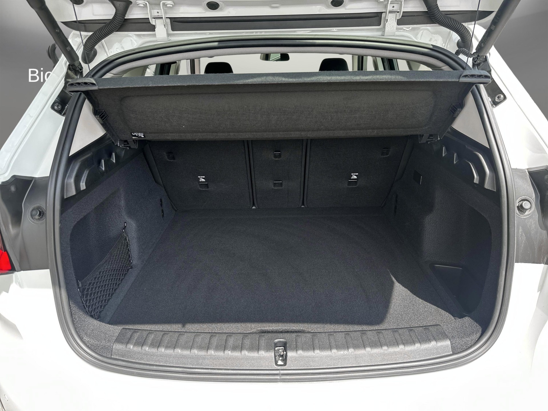 BMW X1 xDrive 30e-image-16