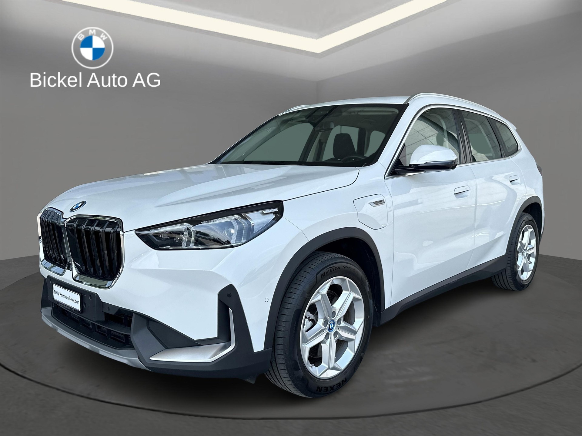 BMW X1 xDrive 30e-image-0