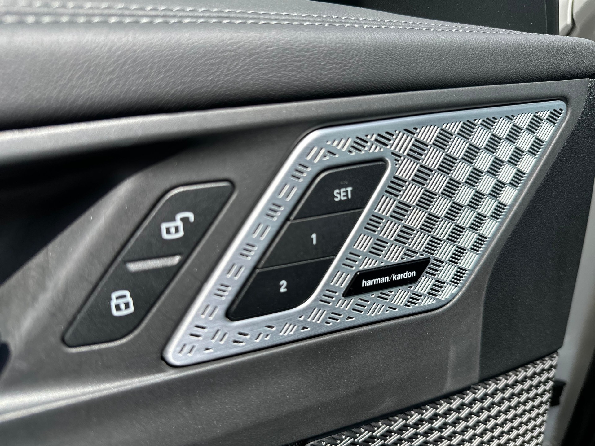 BMW X1 xDrive 30e-image-18
