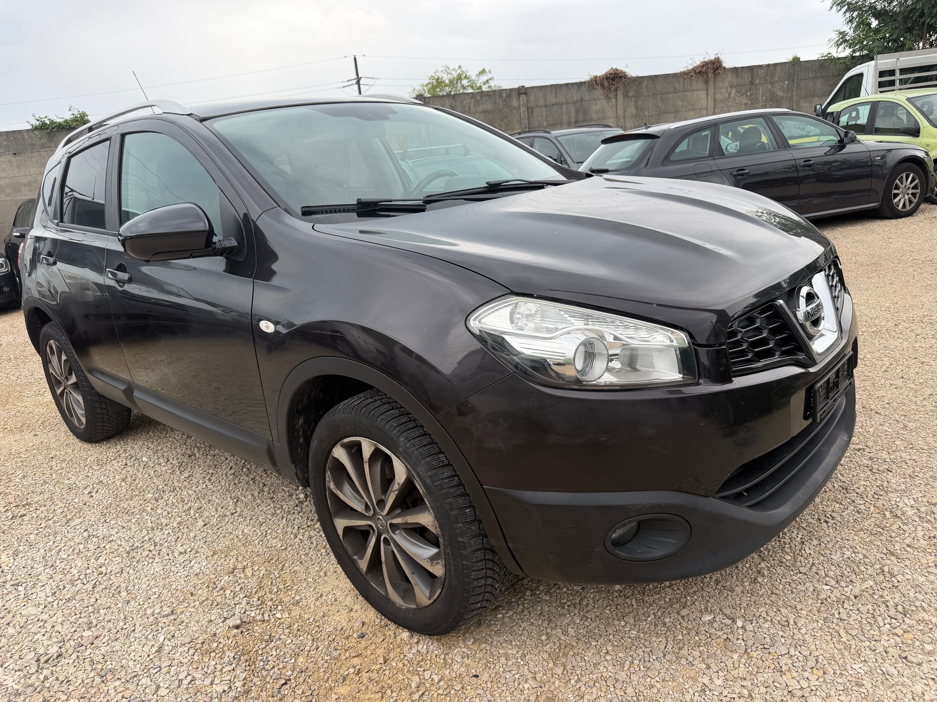 NISSAN Qashqai 2.0 4WD tekna-image-2
