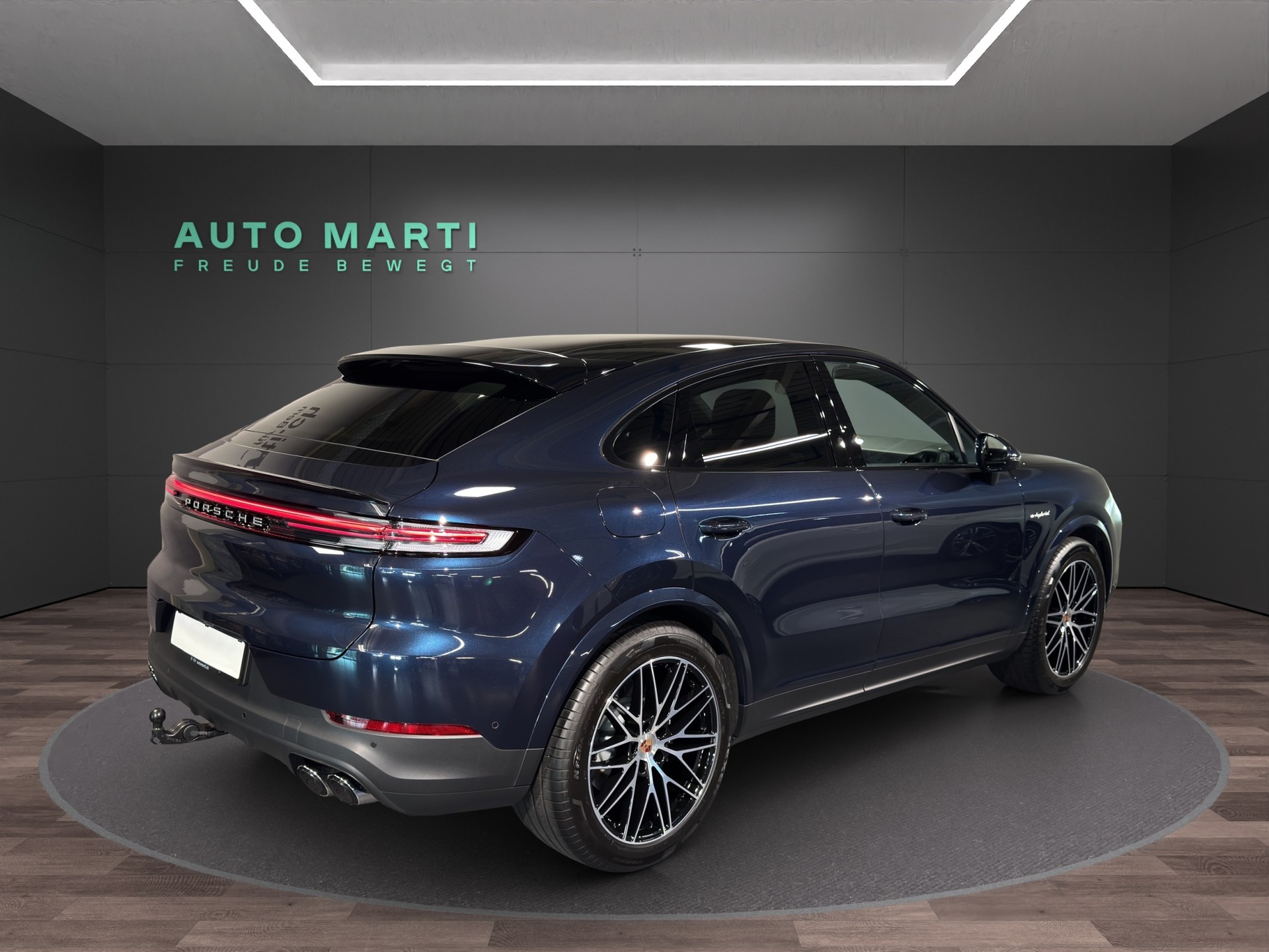 PORSCHE Cayenne Coupé 3.0 V6 E-Hybrid-image-4