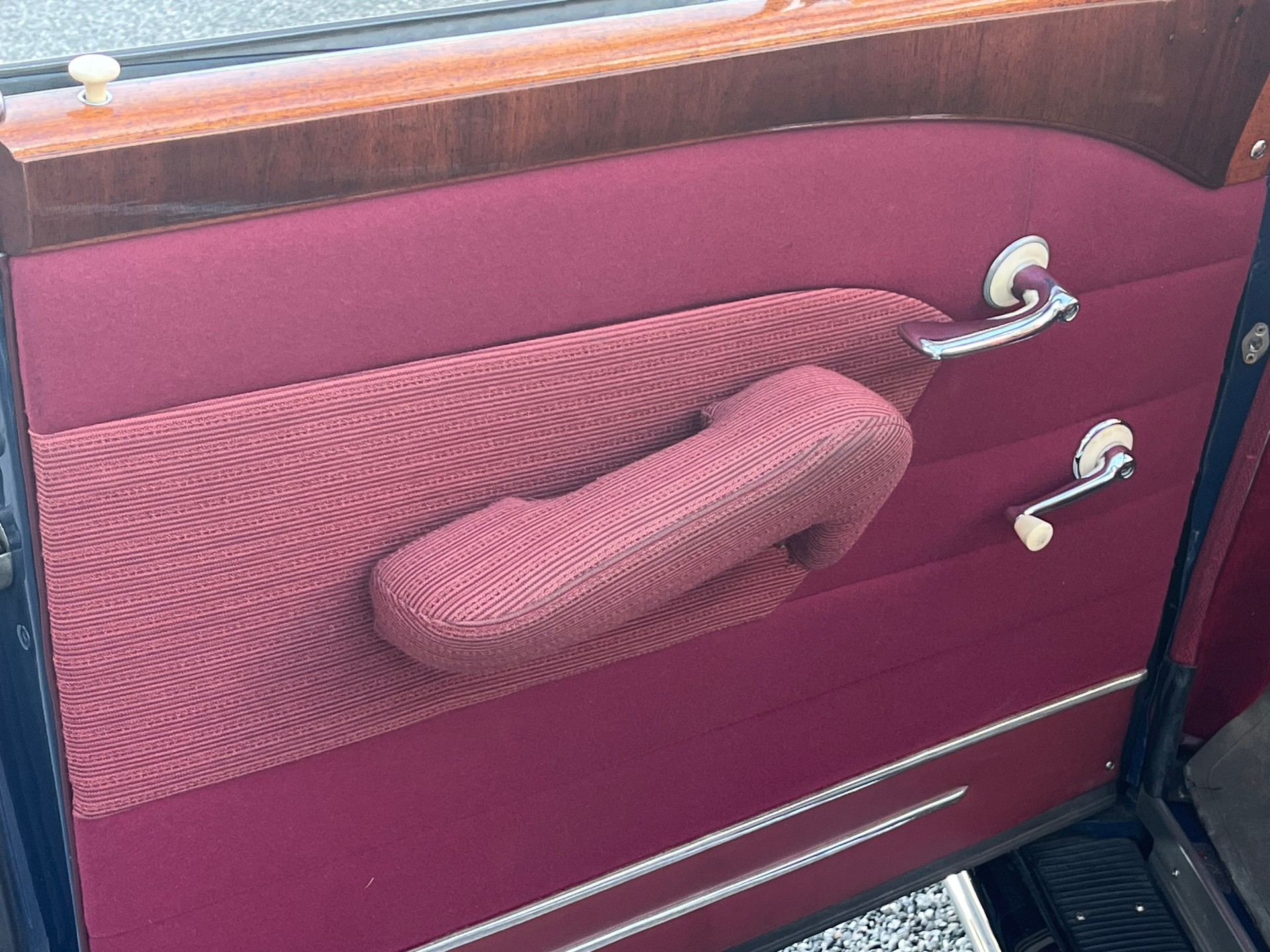 BMW 502 A "Barockengel"-image-9