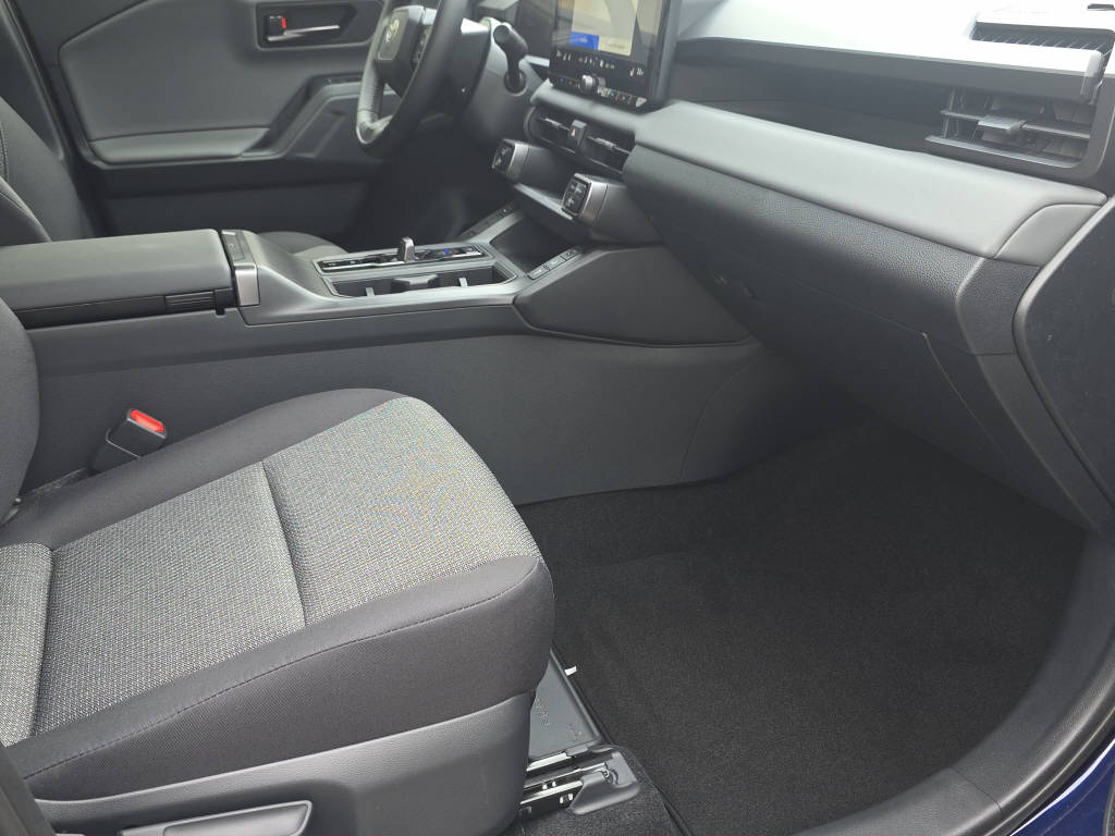 TOYOTA RAV-4 2.5 HEV Trend 4WD-image-13