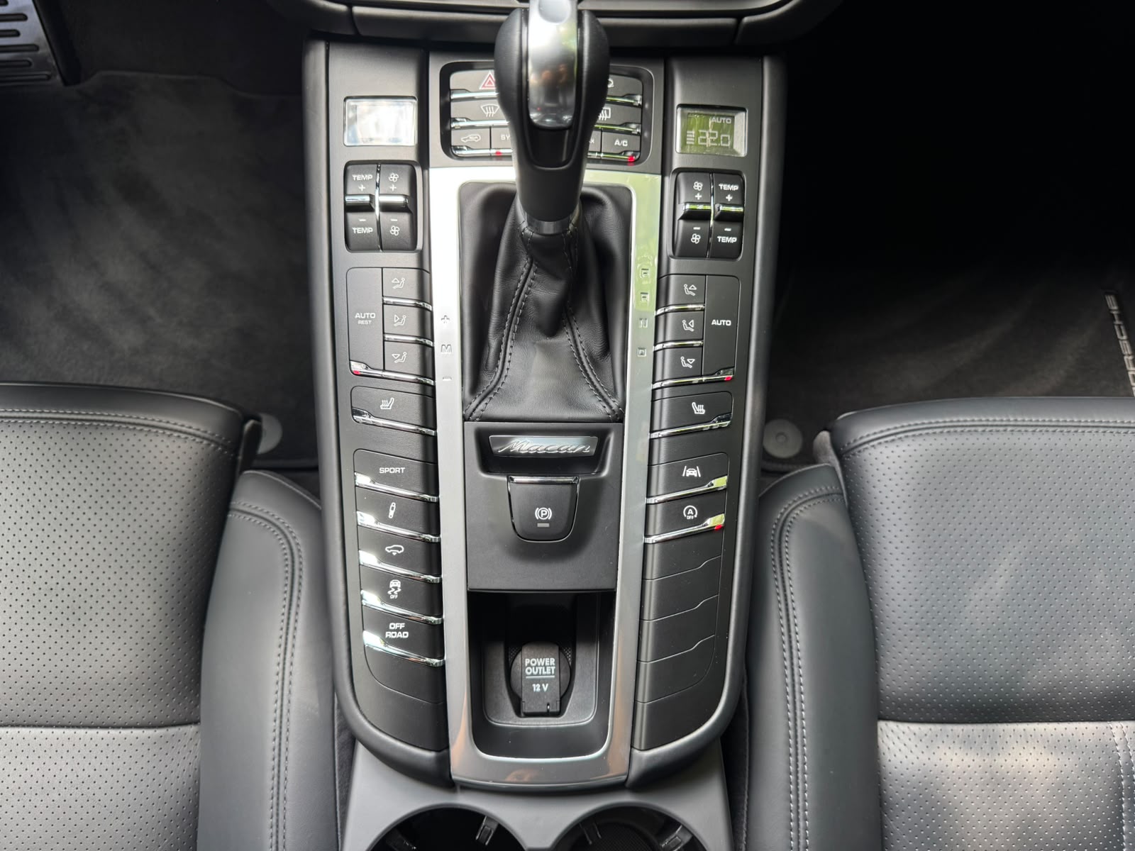 PORSCHE Macan S PDK-image-23