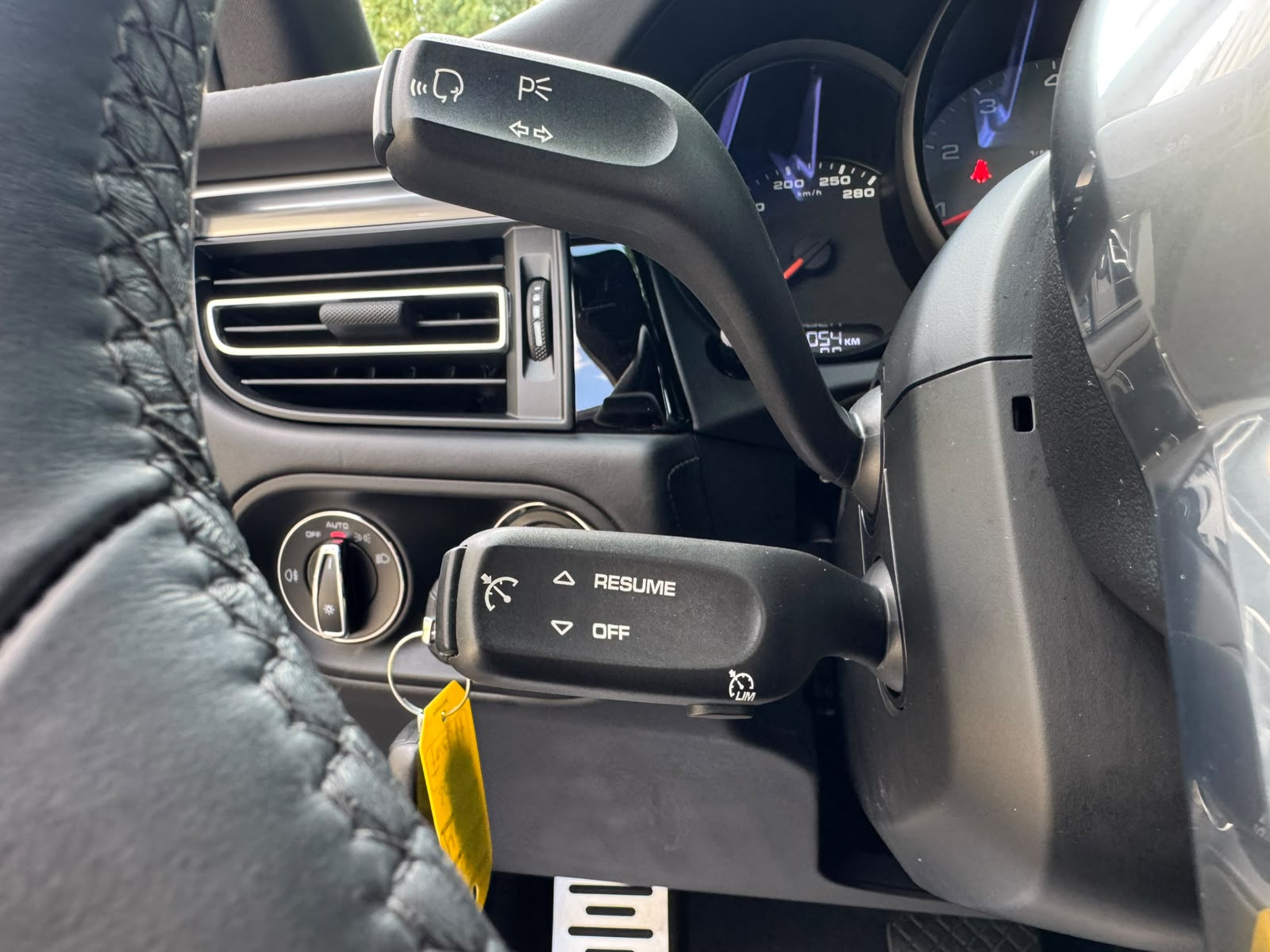 PORSCHE Macan S PDK-image-25