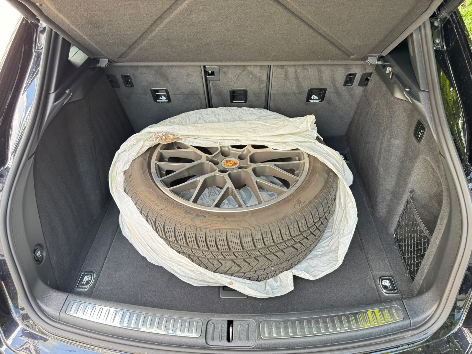 PORSCHE Macan S PDK-image-16