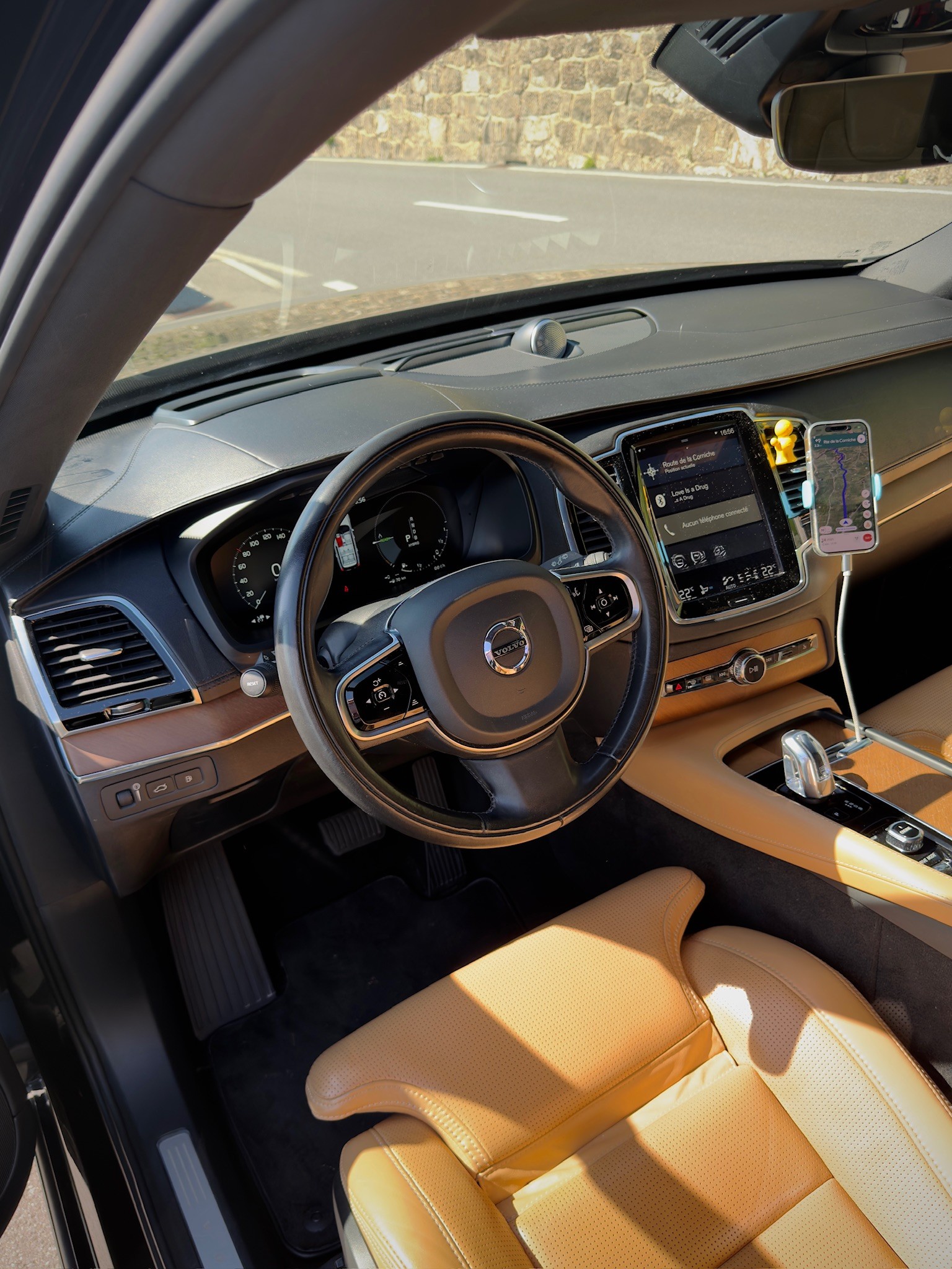 VOLVO 2.0 T8 TE Inscription 7P. AWD-image-3