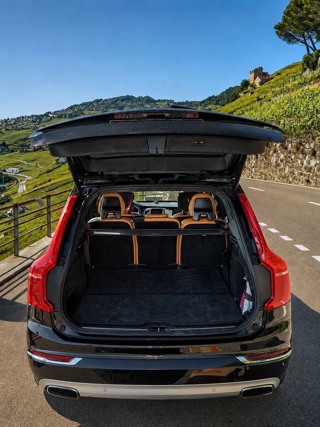 VOLVO 2.0 T8 TE Inscription 7P. AWD-image-5