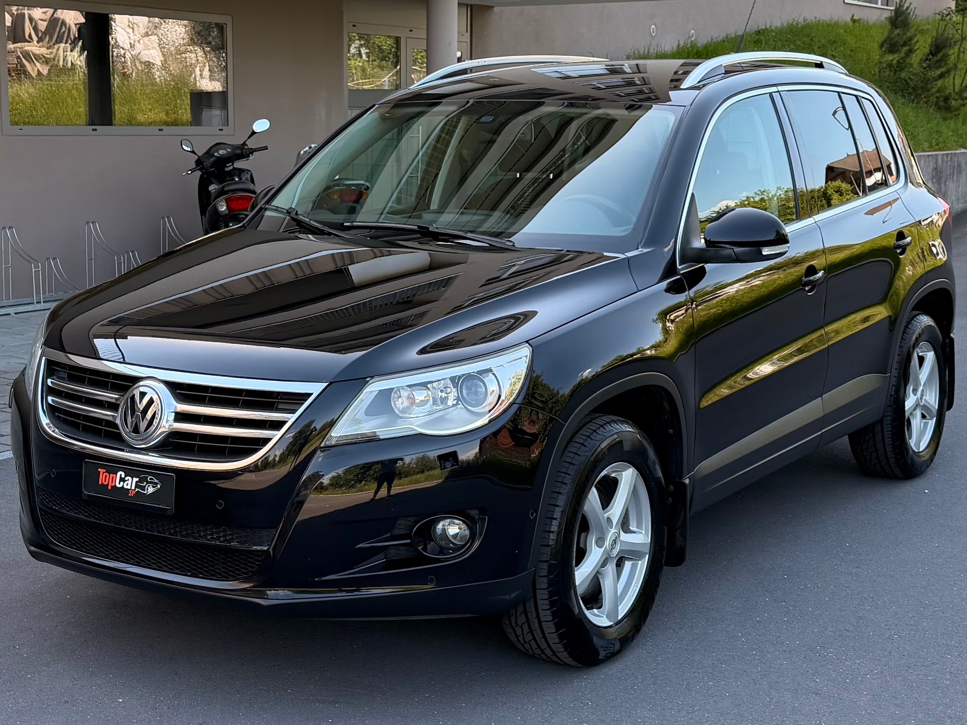 VW Tiguan 1.4 TSI Sport&Style-image-6