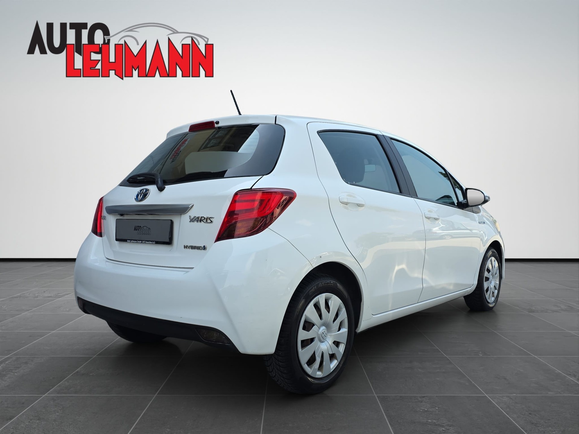 TOYOTA Yaris 1.5 VVT-i Hybrid Style e-CVT-image-6
