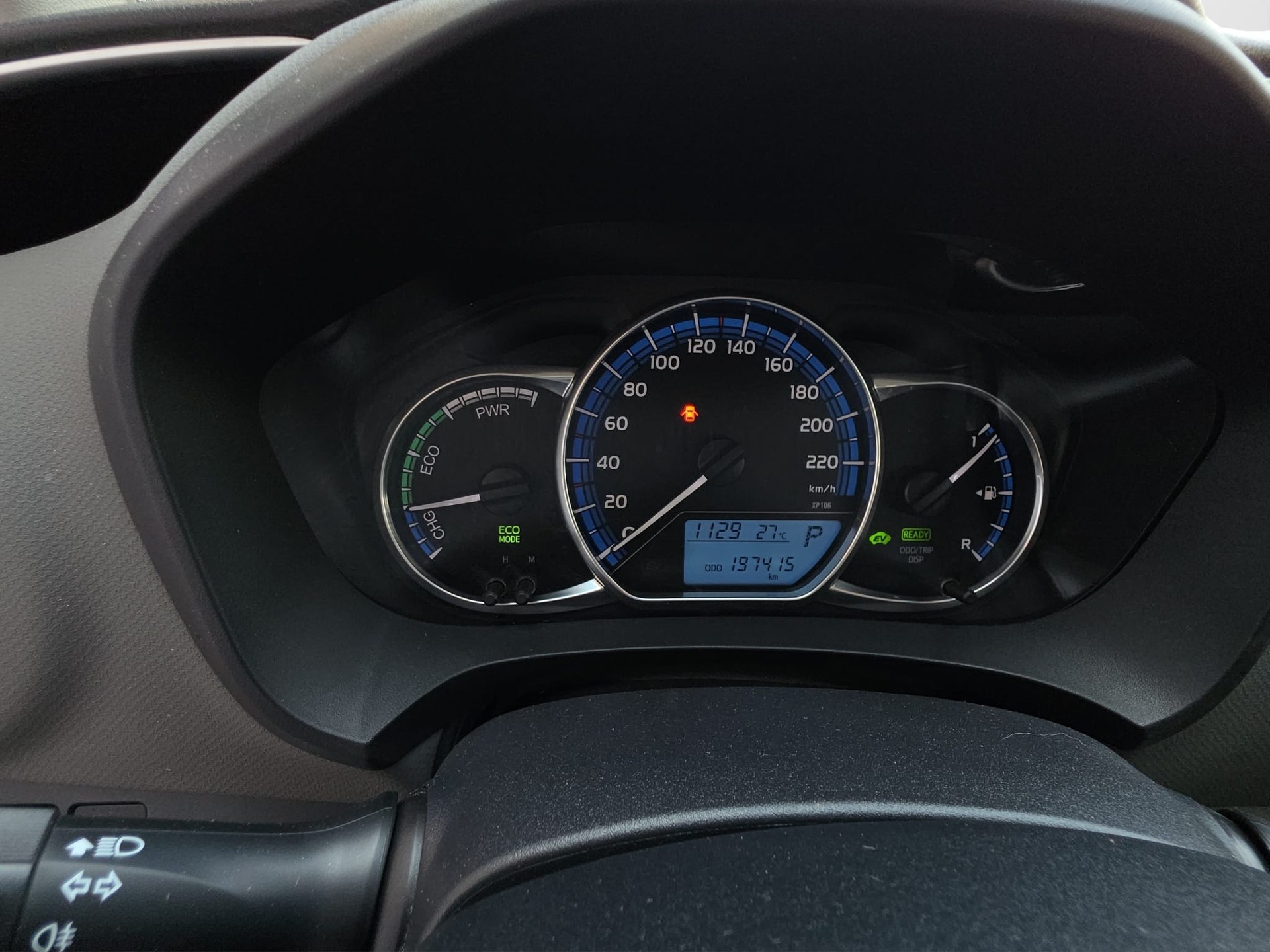 TOYOTA Yaris 1.5 VVT-i Hybrid Style e-CVT-image-11
